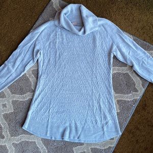 Chico’s gray cowl neck sweater. Very good condition